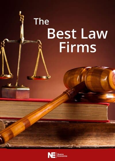 Portada de SEPARATA - THE BEST LAW FIRMS