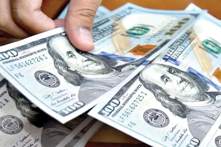 El dólar referencial roza los Bs. 10
