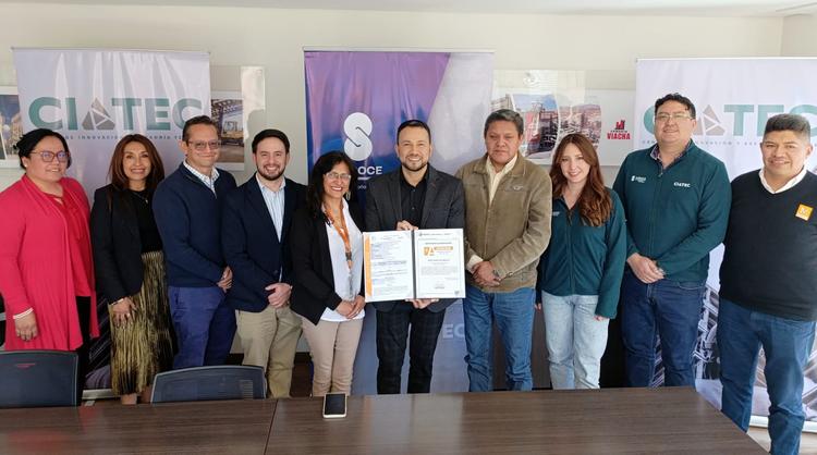 El centro de Innovación y Asesoría Técnica (CIATEC) de SOBOCE recibe acreditación internacional ISO/IEC 17025