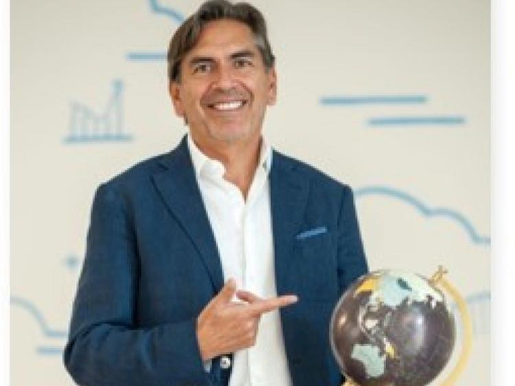 Jorge Ruiz: El empresariado boliviano tiene el desafío de integrarse a nuevas redes internacionales