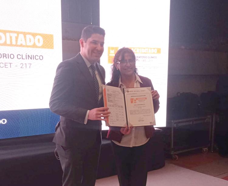 Plexus hace historia en Bolivia: primer laboratorio privado con acreditación ISO 15189