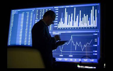 Transforma los datos en decisiones: Aprende Inteligencia Artificial para negocios, banca y finanzas