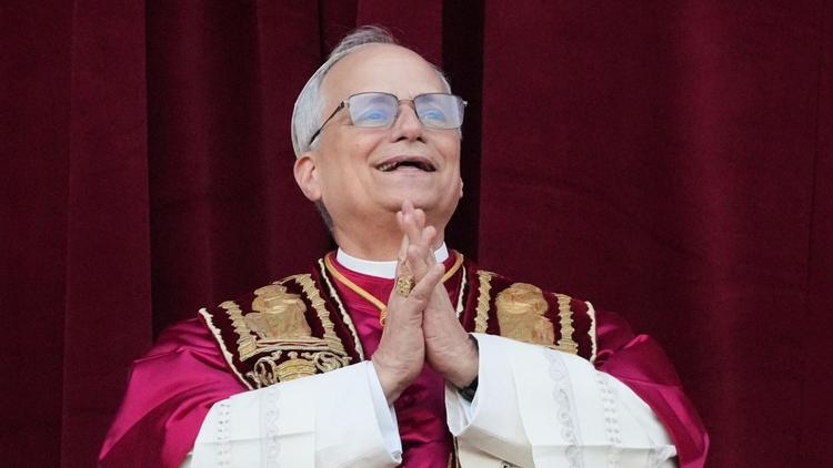 Líderes latinoamericanos felicitan al nuevo Papa: "Ojalá sea el gran líder de los pueblos migrantes"