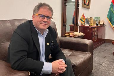 Más allá de la recaudación: El sistema fiscal que moldeó Bolivia, bajo la lupa de Miguel Roca