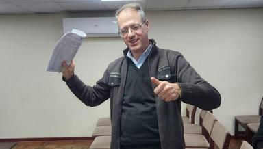“Se logró”: Jaime Dunn presenta certificado de solvencia con miras a consolidar su candidatura presidencial