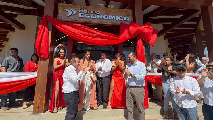 Banco Económico inauguró su primera sucursal en  San Ignacio de Velasco y celebró junto a  la comunidad chiquitana 