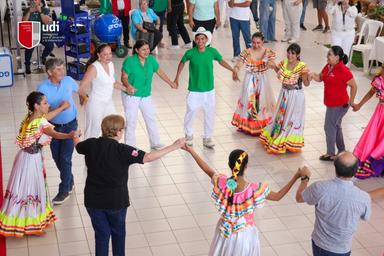 La UDI celebró la Feria de Santa Cruz con un homenaje cultural y académico a la identidad cruceña