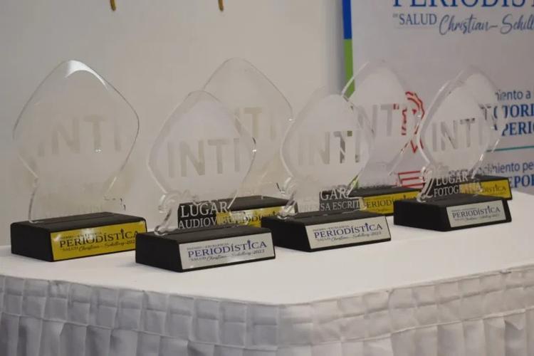 ¿Eres periodista? Postula al Premio a la Excelencia Periodística en Salud de INTI hasta el 31 de diciembre