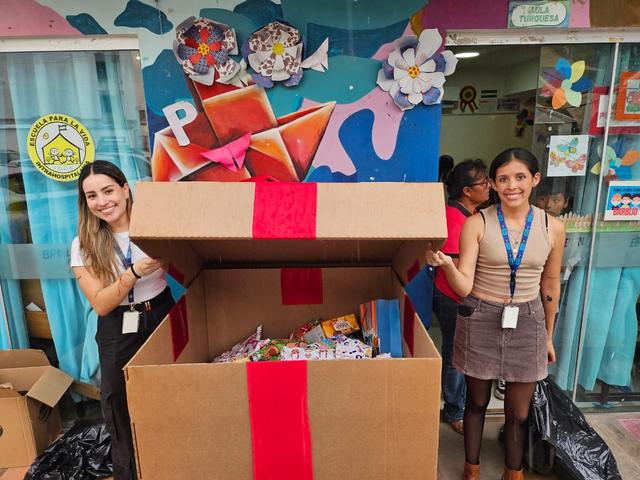 Colaboradores de Tigo impulsan donación de regalos para niños del Hospital Oncológico