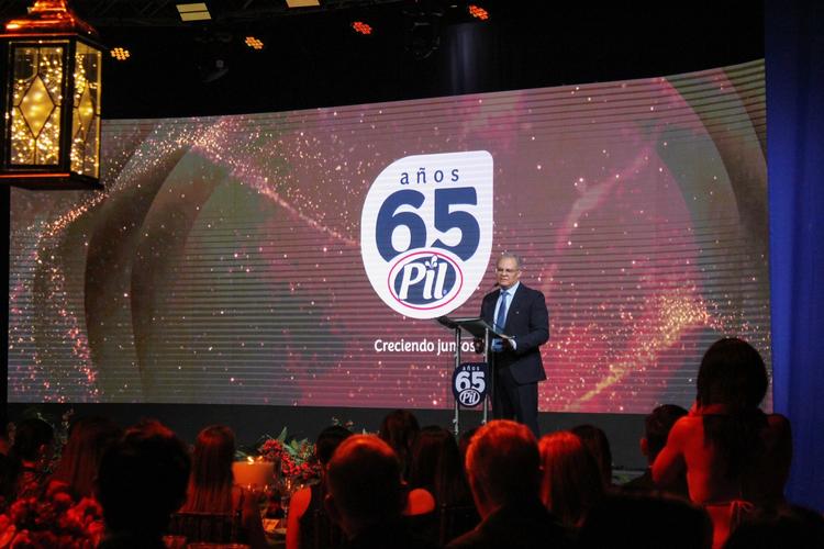 Imagen de portada: Daniel Aguilar reafirma el liderazgo de PIL y proyecta una etapa de crecimiento, diversificación y compromiso con Bolivia