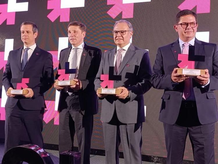 Imagen de portada: Cuatro líderes empresariales son reconocidos por impulsar la igualdad de género en Bolivia