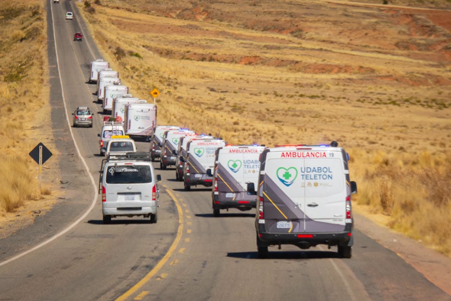 La Caravana de la Hermandad UDABOL fortalece su labor solidaria en Cochabamba con atención médica y ayuda humanitaria