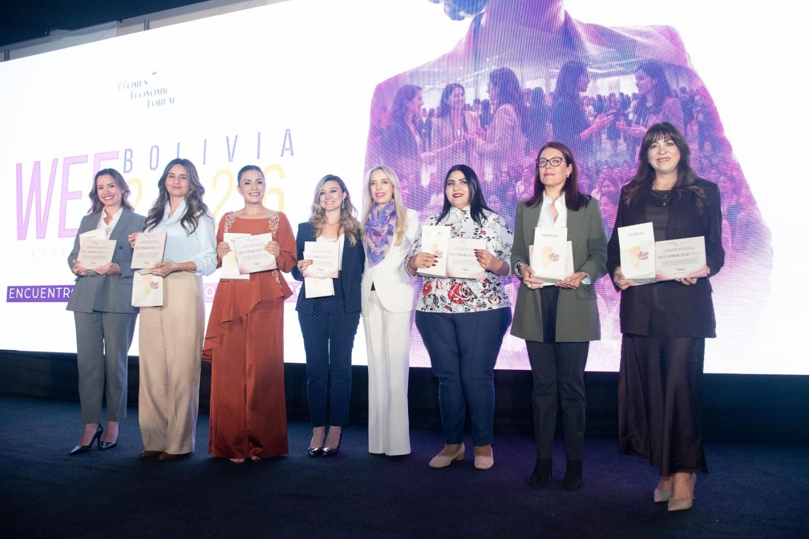WEF Bolivia 2026 reúne a mujeres y hombres para impulsar la "reactivación económica y creación de oportunidades"