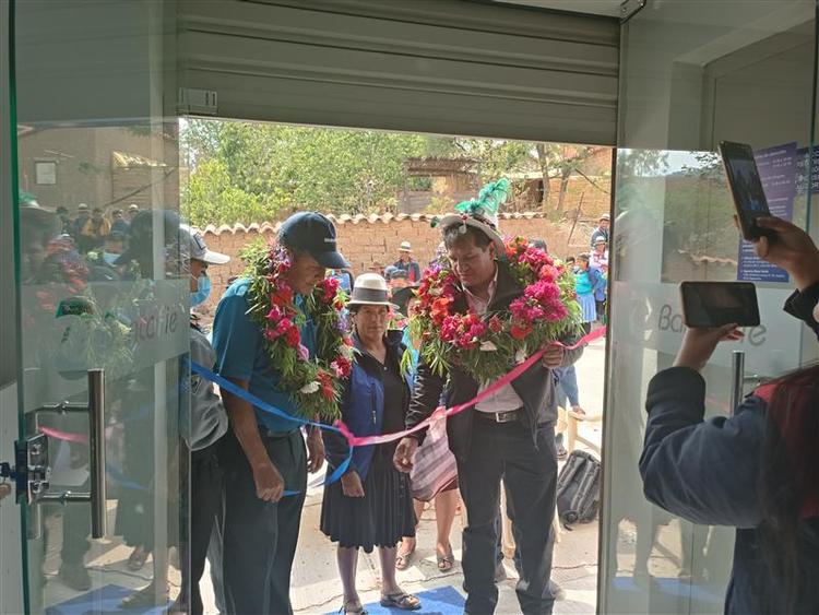 Banco FIE inaugura oficina externa en el Municipio de Poroma