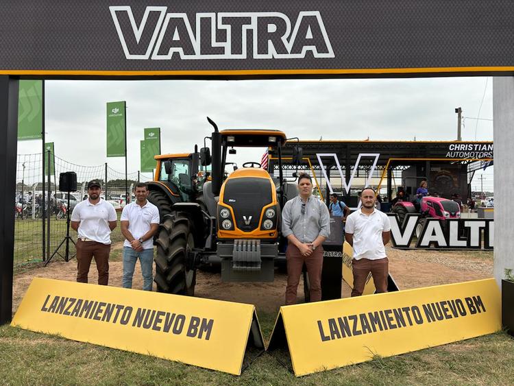 Valtra, junto a Christian Automotors, fue la marca  de tractores protagonista en Feria Vidas 2023