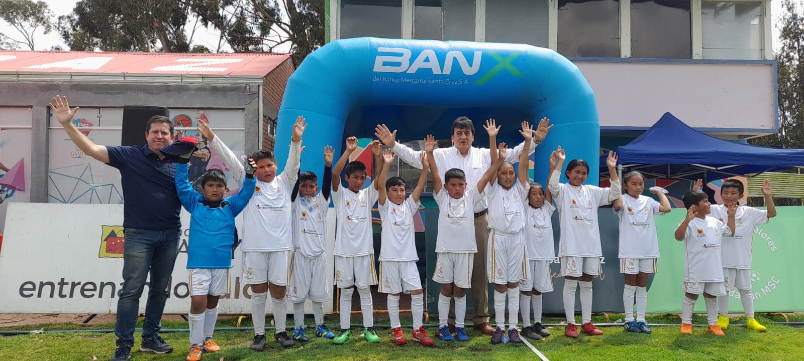 “Puedes Crees” junto a la Fundación Real Madrid, Fundación Alalay y TIGO, realizaron el cierre de la gestión del programa “Entrenando Valores” 