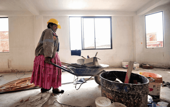 CONSTRUCCIÓN, REACTIVACIÓN A RITMO MODERADO