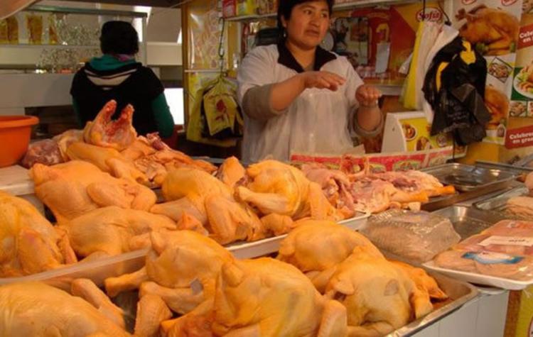Existirá desabastecimiento de carne de pollo y huevo