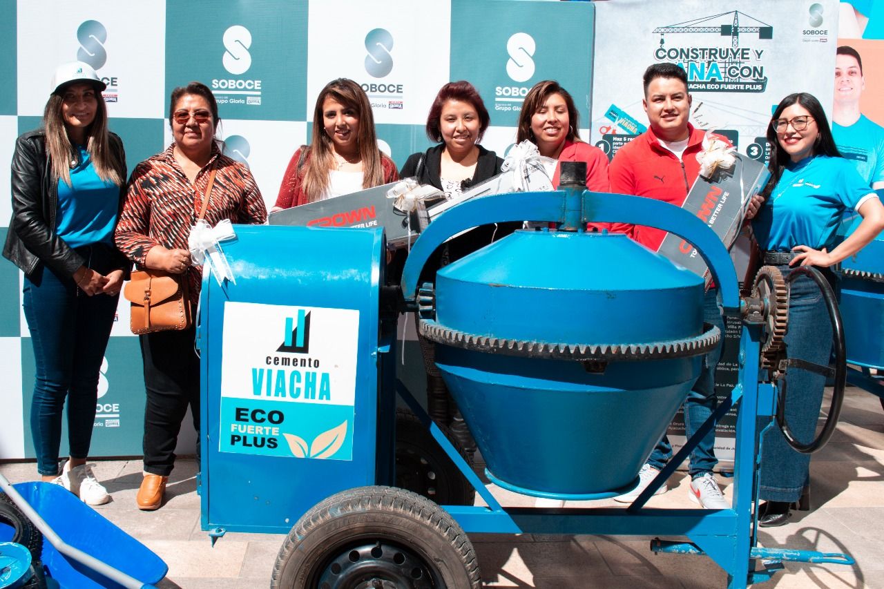 Cemento Viacha Eco Fuerte Plus de SOBOCE premia  a los ganadores del concurso “Construye y Gana”