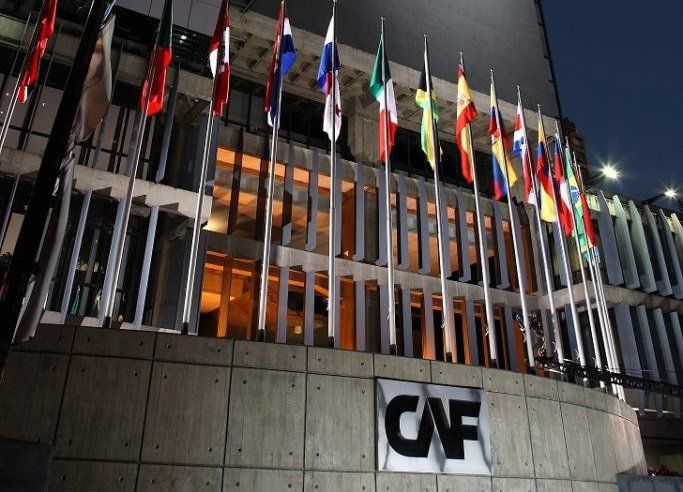 S&amp;P mejora Calificación de riesgo de CAF