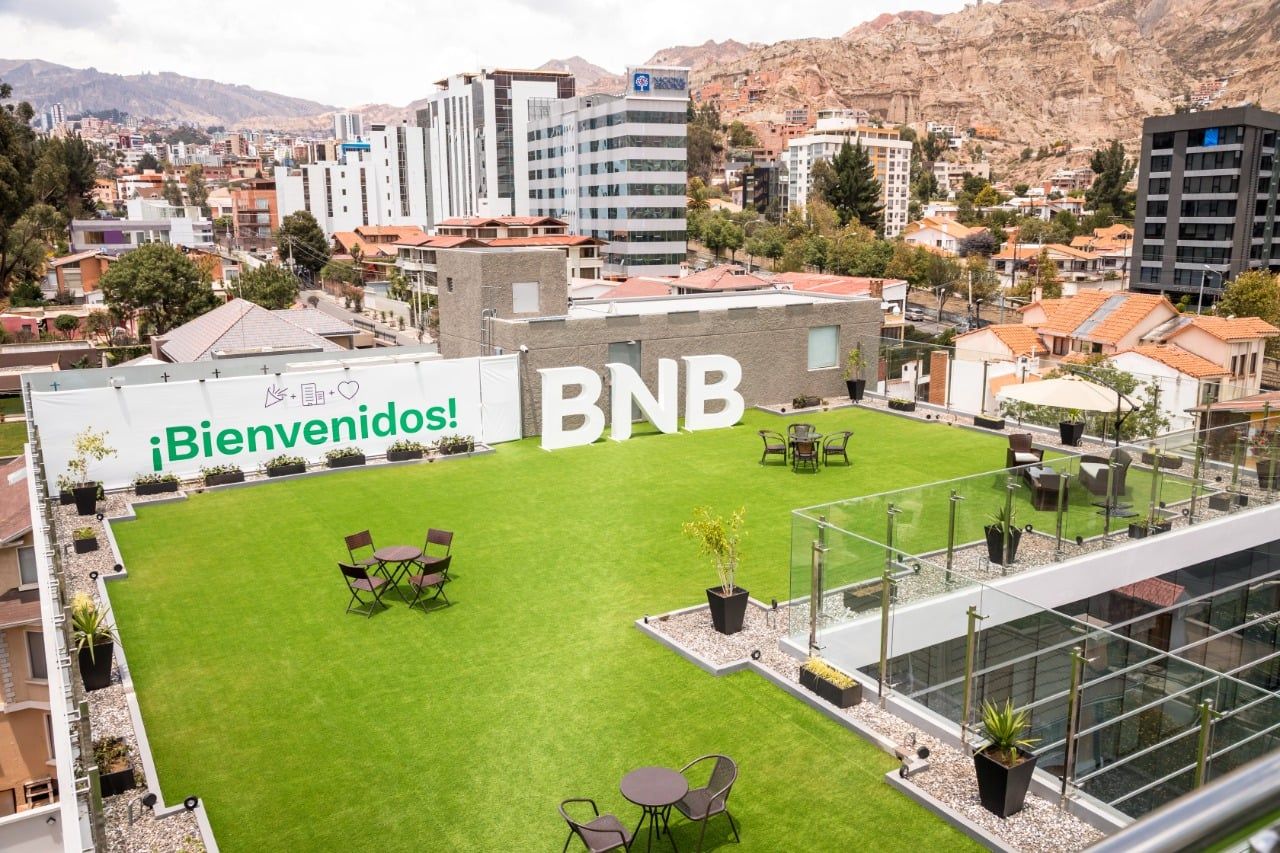 BNB inaugura edificio ecosostenible