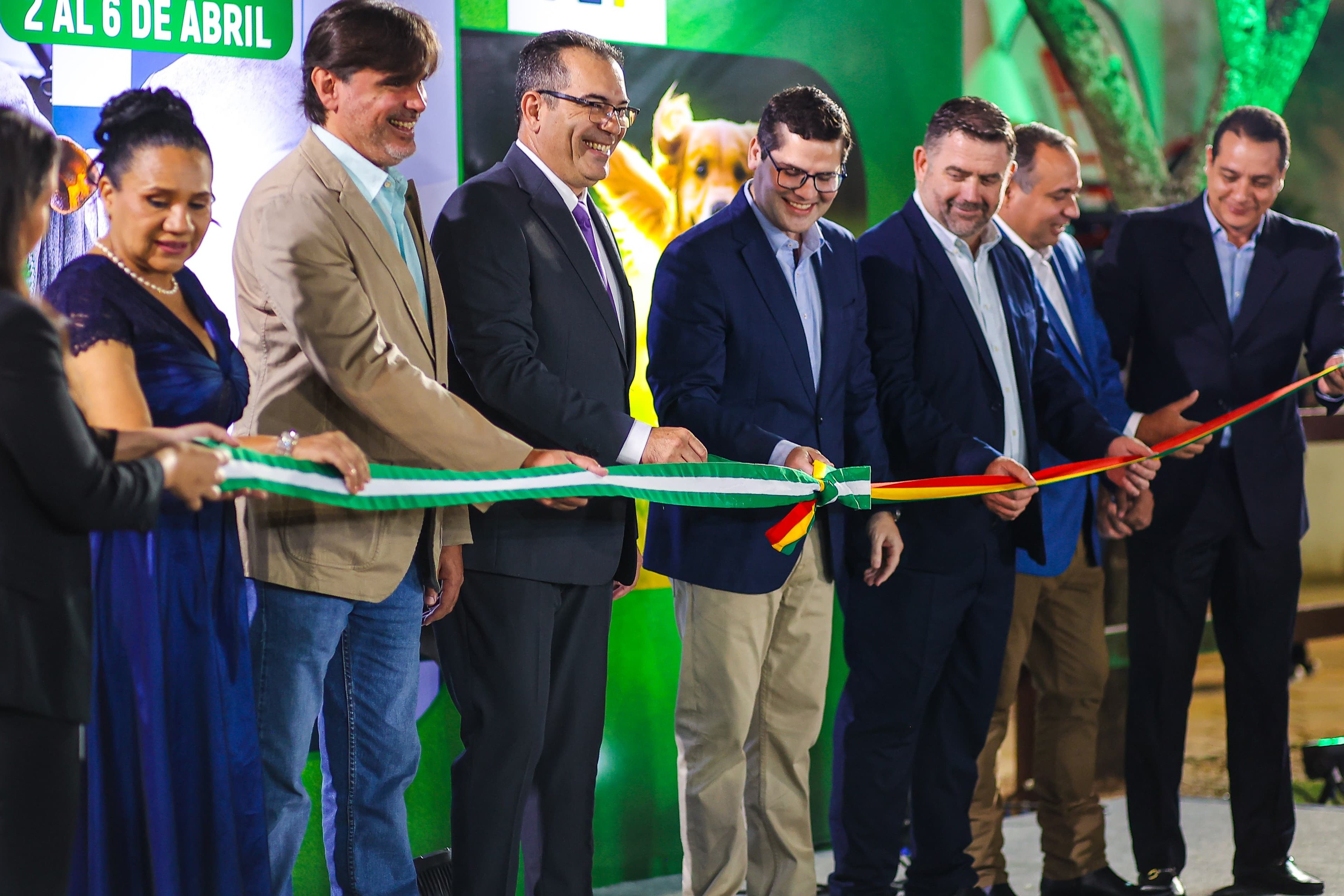 Santa Cruz reafirma su liderazgo productivo en la inauguración de Agropecruz 2025