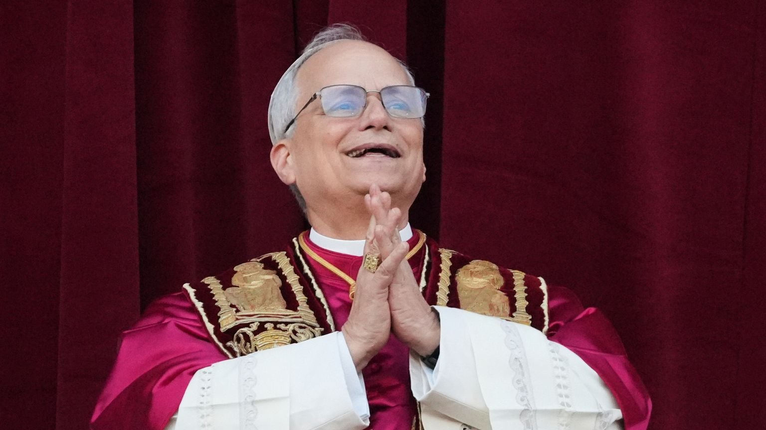 Líderes latinoamericanos felicitan al nuevo Papa: "Ojalá sea el gran líder de los pueblos migrantes"