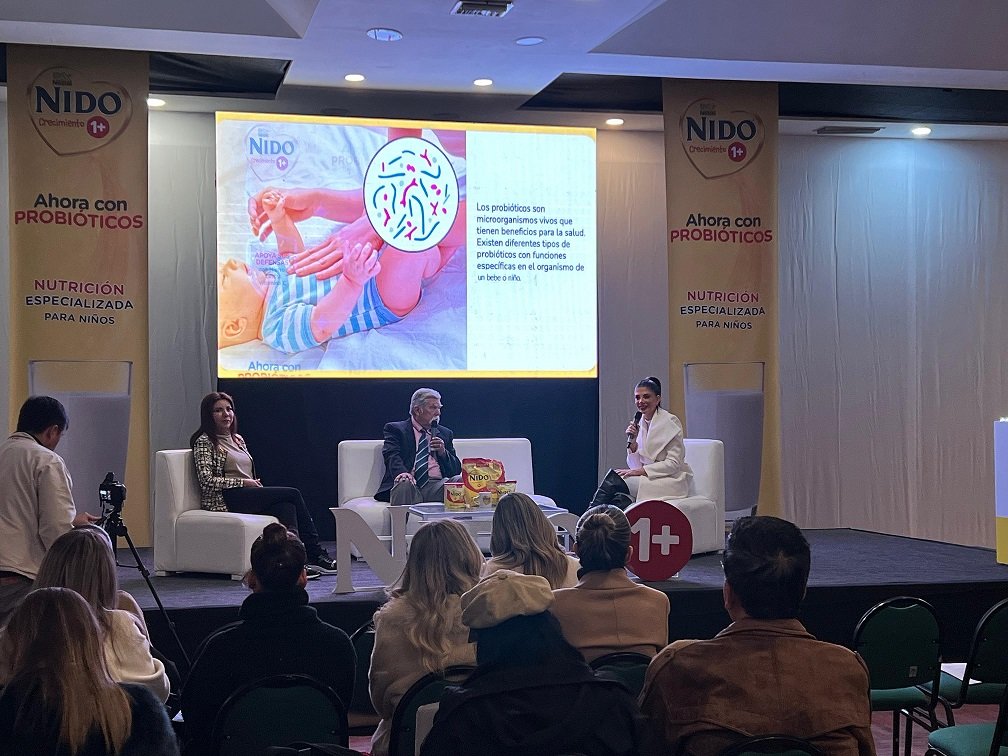 NIDO® lanza su nueva y mejorada formulación 1+ crecimiento en un espacio de aprendizaje compartido