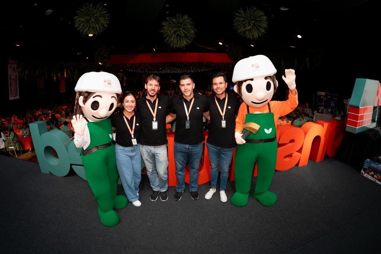 CONSTRURED IMPULSA EL CRECIMIENTO SOSTENIBLE DEL CANAL FERRETERO Y REÚNE A MÁS DE 800 INTEGRANTES EN SU PRIMERA CONVENCIÓN NACIONAL