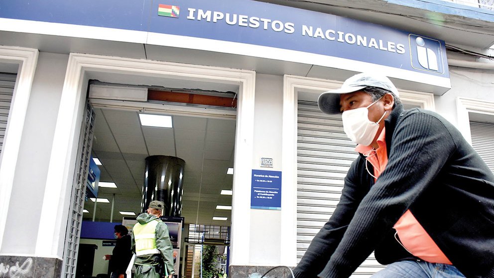 Recaudaciones tributarias crecen en 21,6%