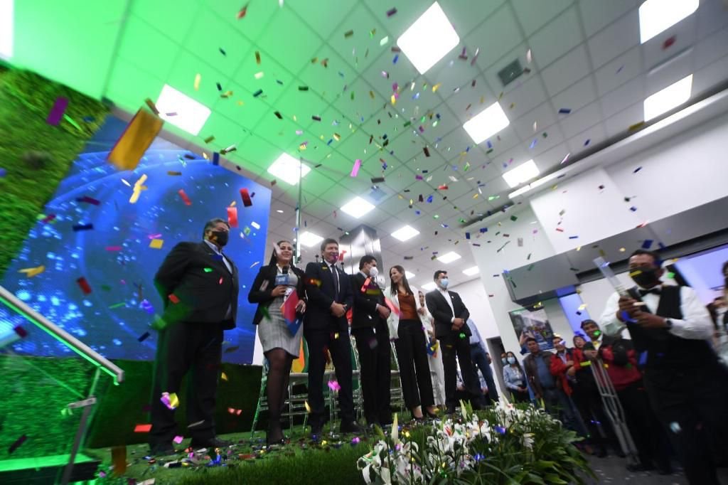 Banco Unión fortalece sus operaciones con la apertura de una nueva agencia en la calle Loayza de la ciudad de La Paz