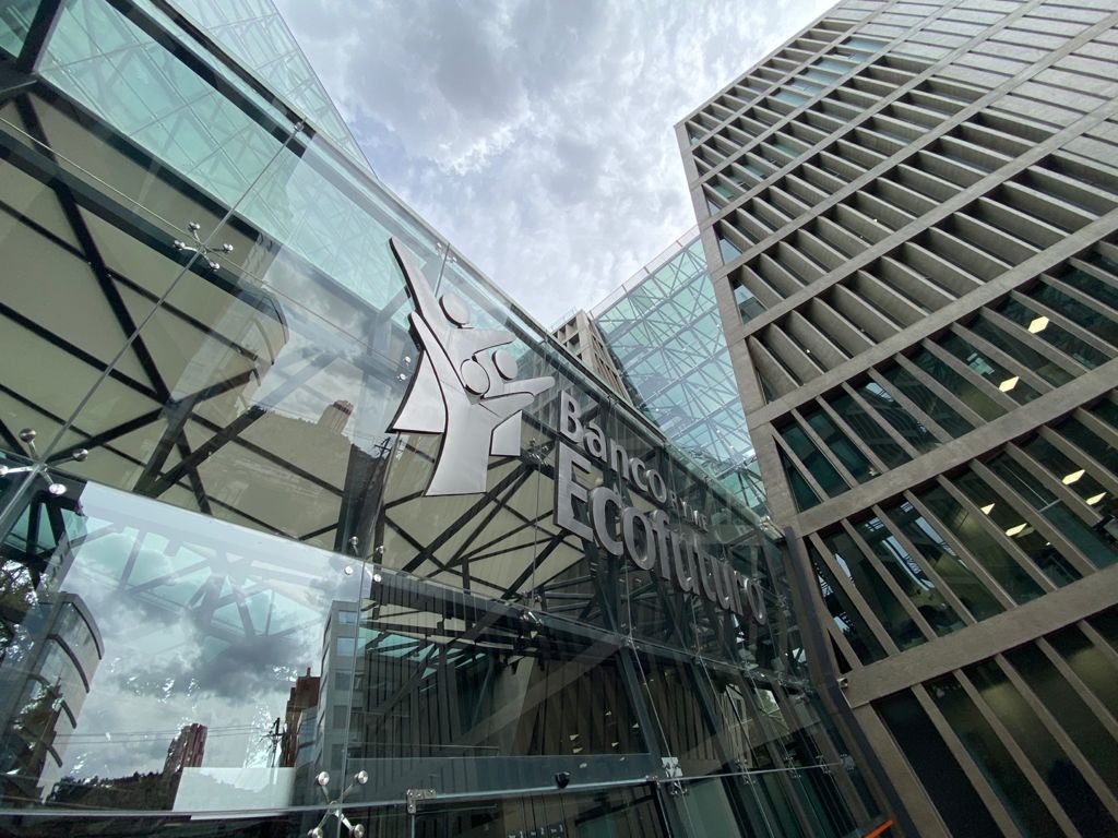 Ecofuturo: 24 años apoyando a las microfinanzas