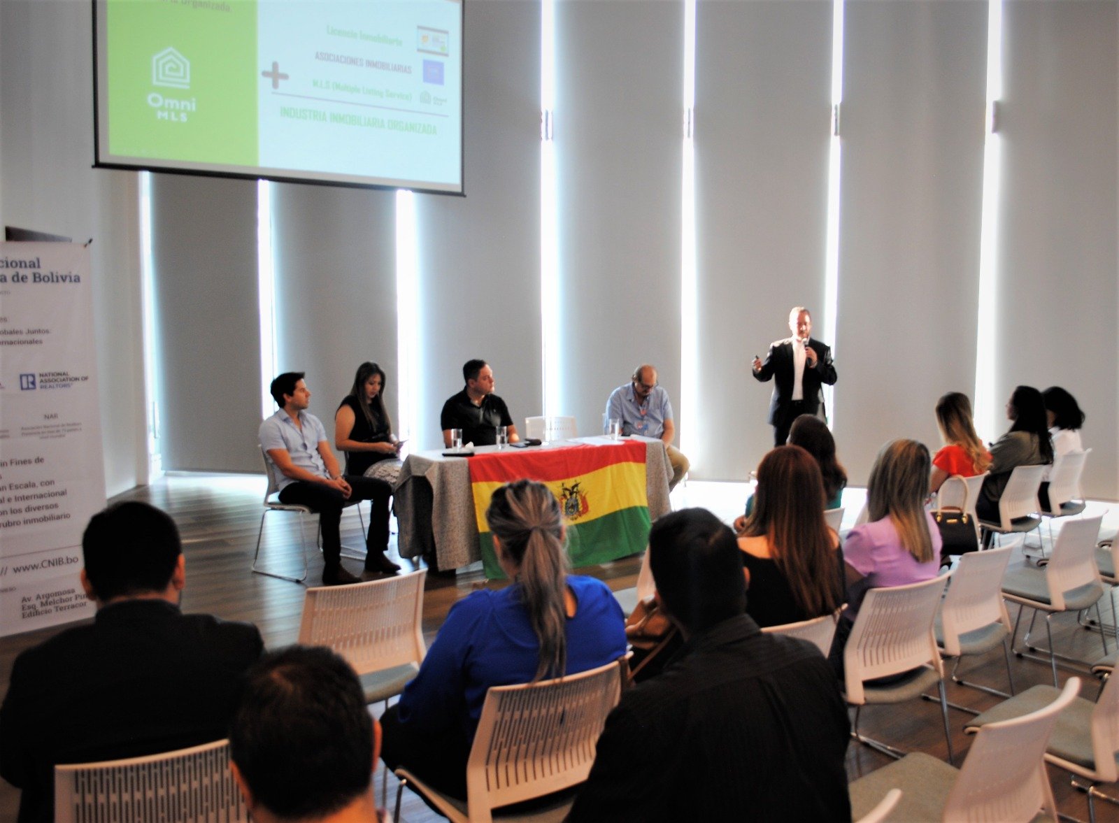 Presentan el Convenio entre OMNI MLS y CNIB firmado durante el Congreso anual de la Confederación Inmobiliaria Latinoamericana, CILA.