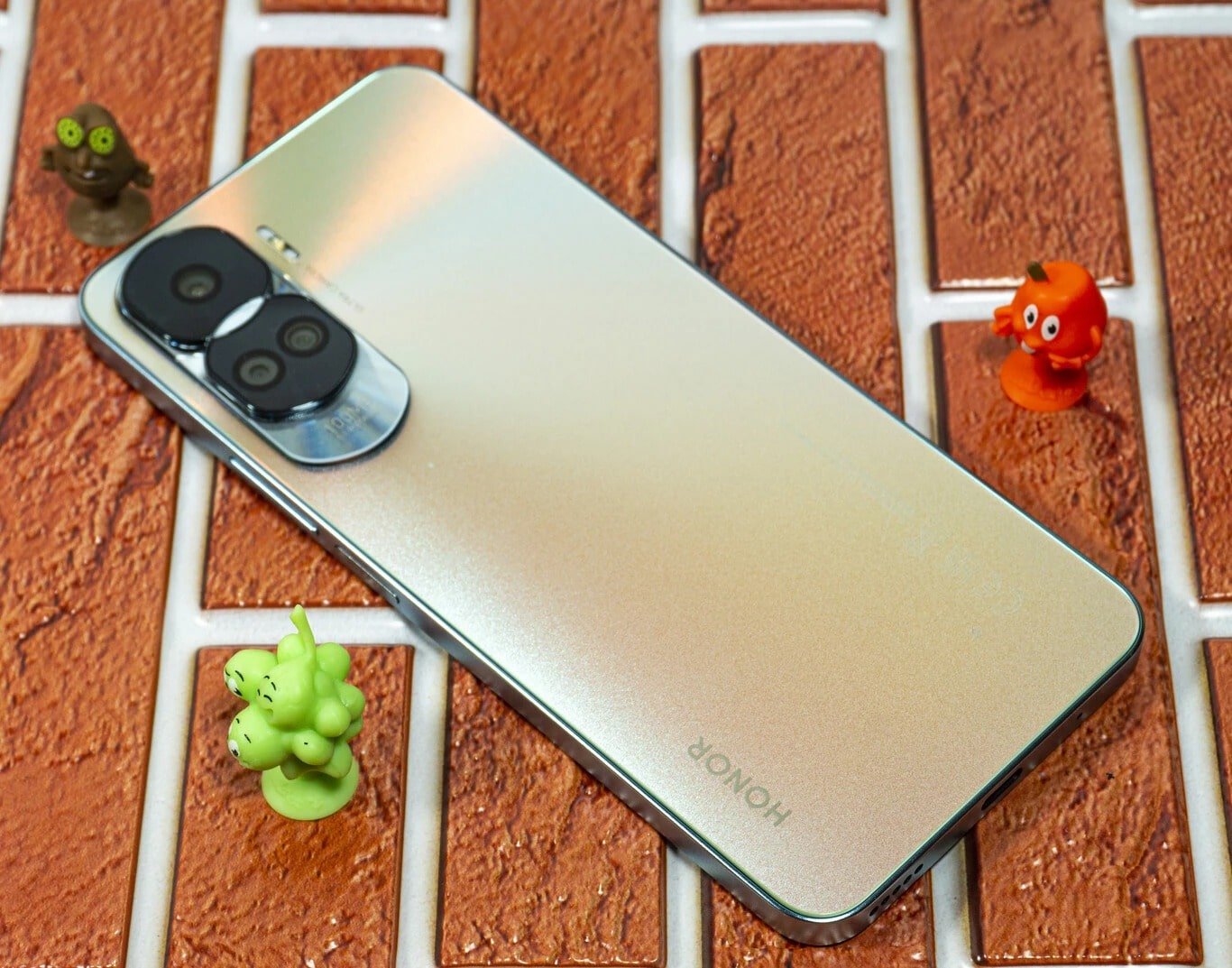 El HONOR 90 Lite eleva la experiencia gaming con fluidez y rendimiento