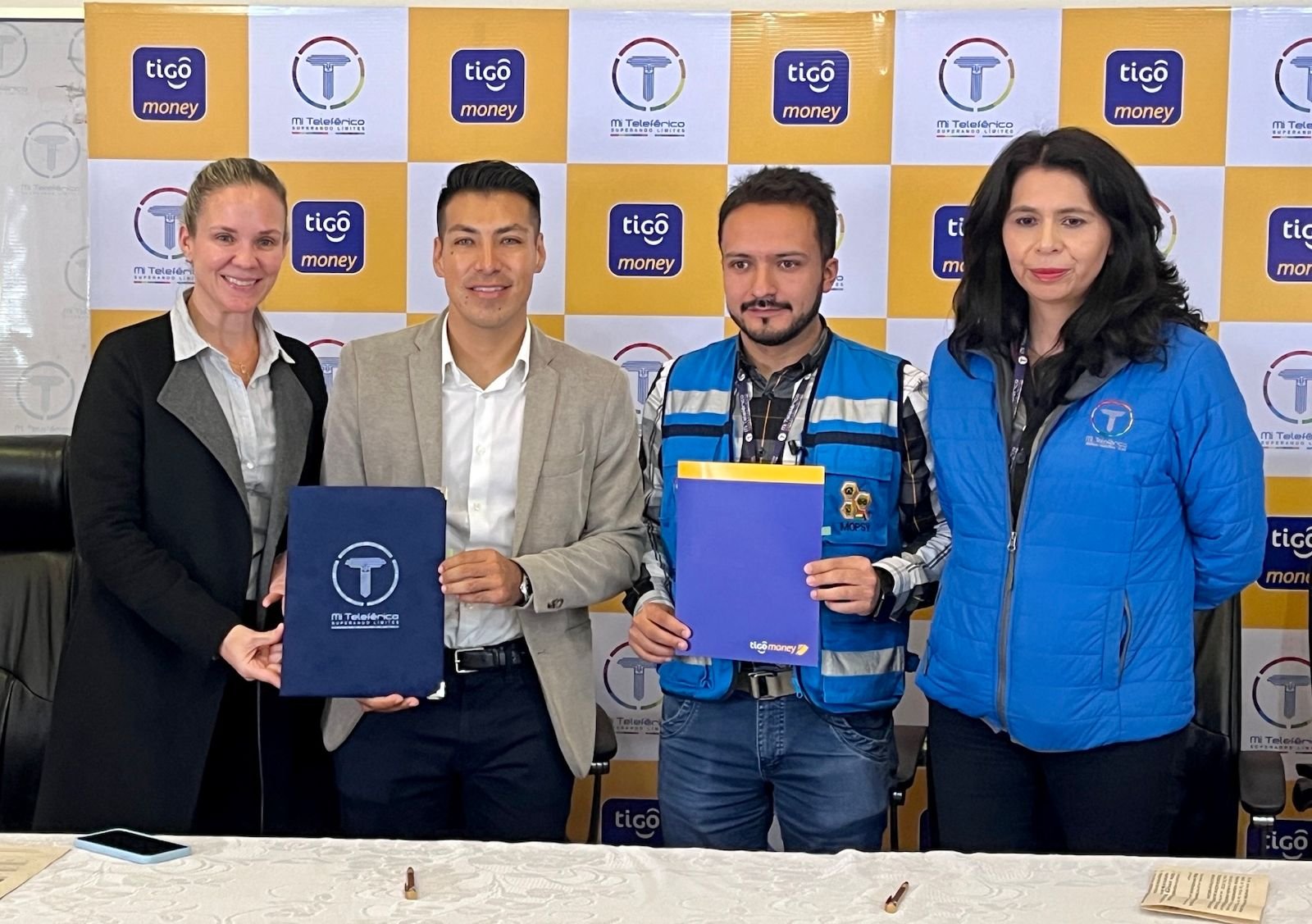 Alianza Mi Teleférico – Tigo Money facilita pago de boletos a usuarios