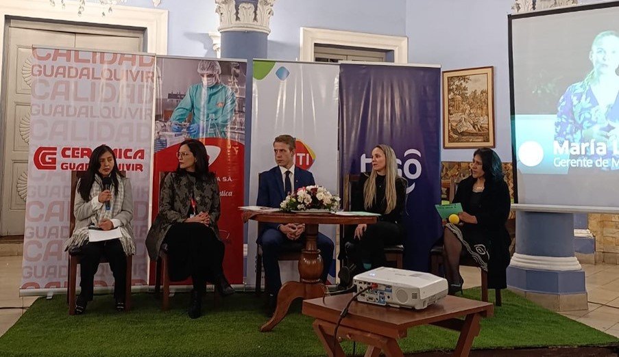 Tigo comparte sus buenas prácticas de inclusión y prevención en el lanzamiento del sello empresarial de no violencia 