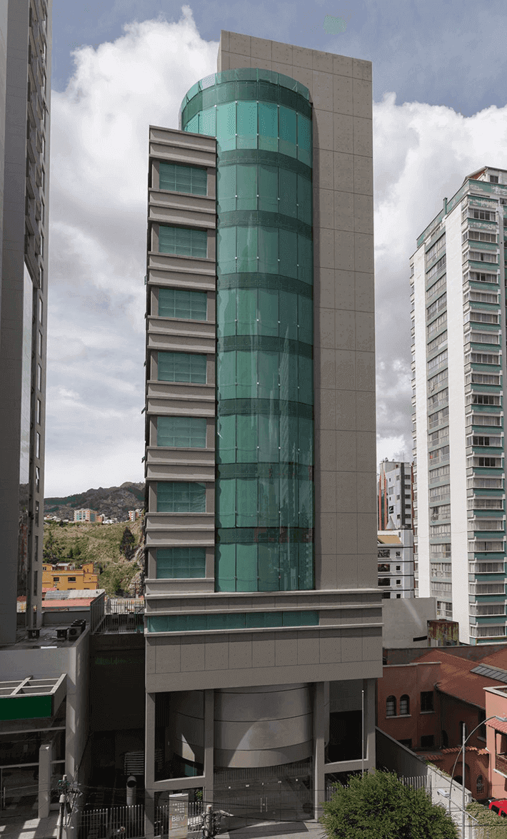 LA BOLSA BOLIVIANA DE VALORES CUMPLIÓ 32 AÑOS DE VIDA INSTITUCIONAL