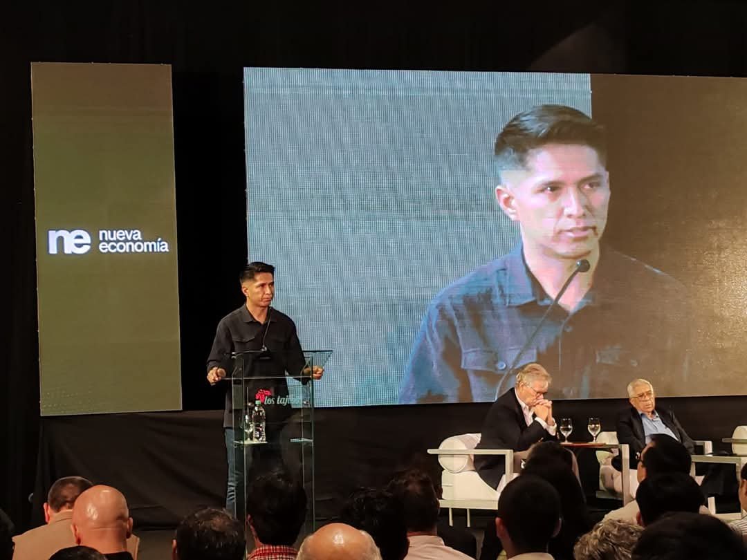 Andrónico advierte un "Estado paternalista" y presenta seis propuestas para la recuperación económica