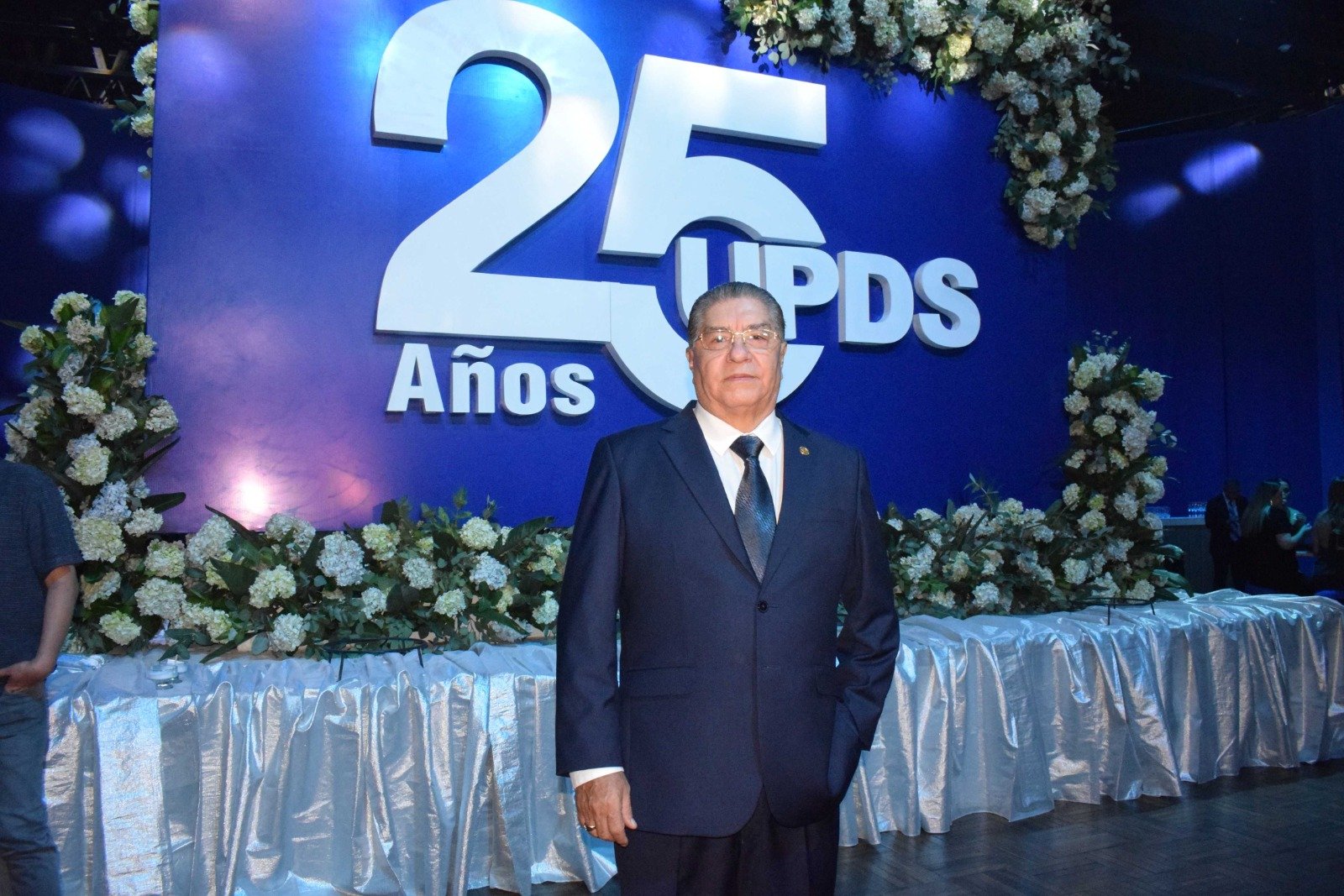 UPDS CELEBRA 25 AÑOS TRANSFORMANDO VIDAS Y LOGRA DOBLE ACREDITACION INTERNACIONAL EN 2025
