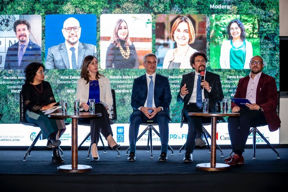 Bolivia abre el diálogo regional sobre finanzas sostenibles con referentes internacionales en La Paz