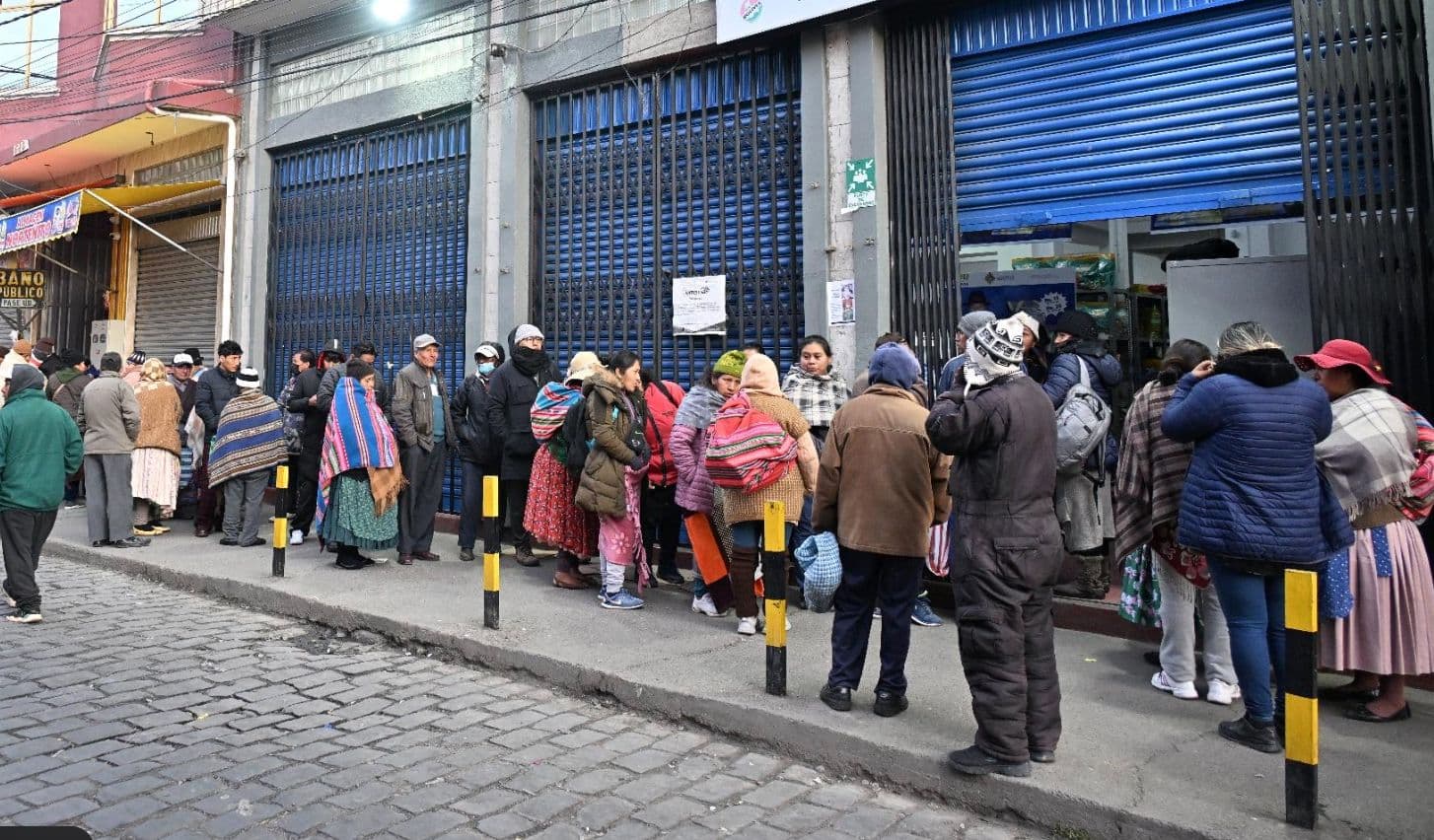 Los 52 días de bloqueos aceleraron cambios en el consumo de los hogares bolivianos