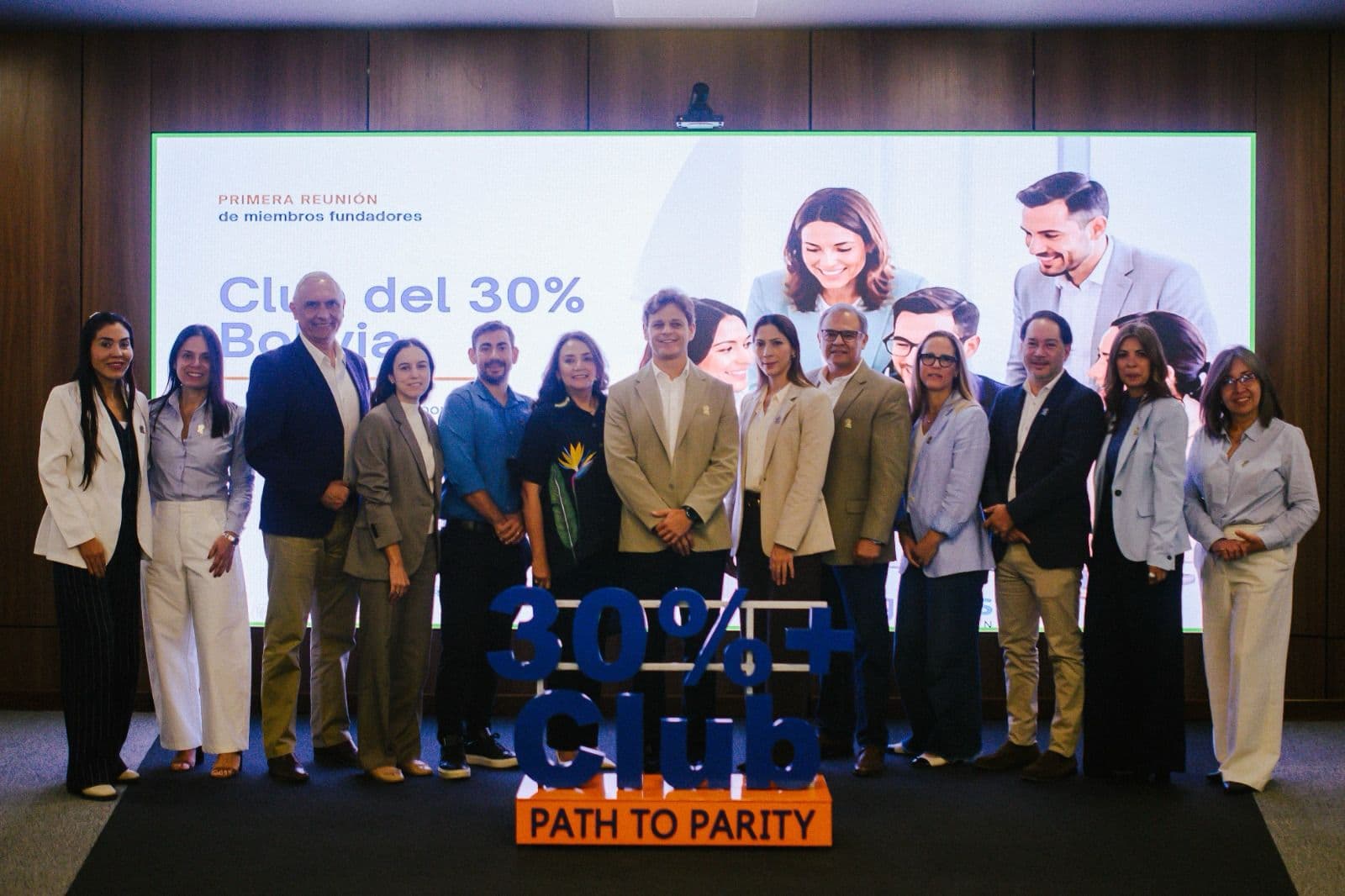 SOBOCE se suma como empresa fundadora al “Club 30% + en Bolivia”, iniciativa global que impulsa el liderazgo femenino en las empresas