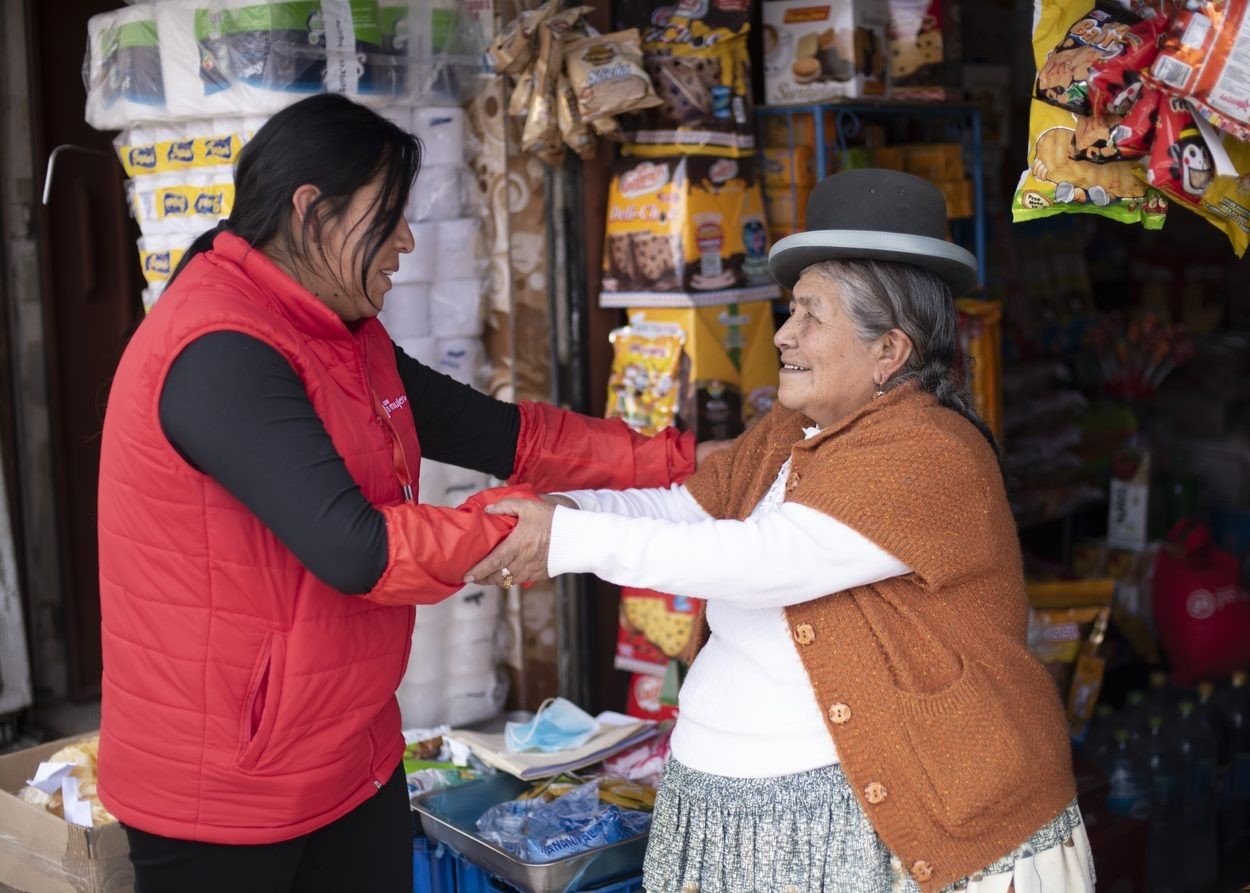 Fundación Pro Mujer IFD obtiene calificación más altas en su rubro por su d