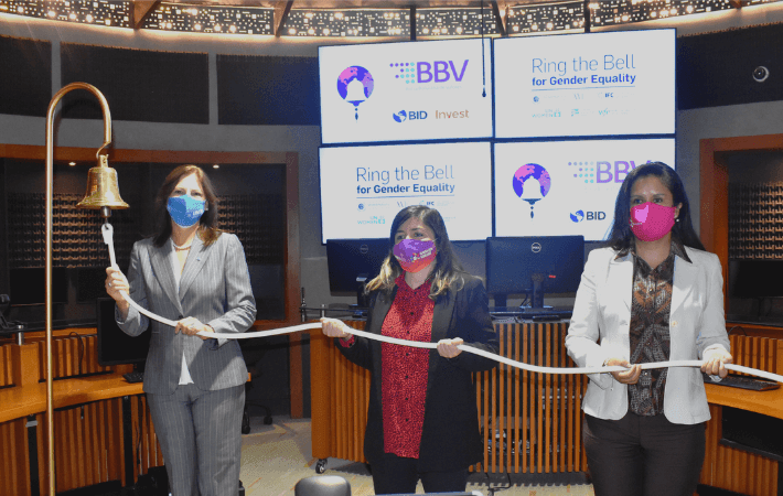 Toque de Campana por la igualdad de géneros