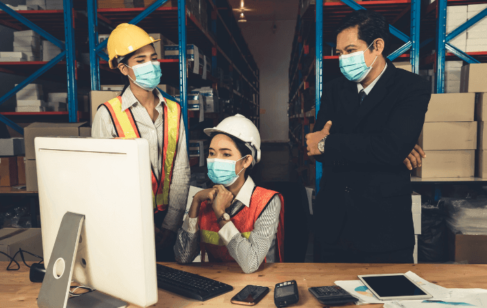 Industriales cuestionan proyectos de leyes laborales