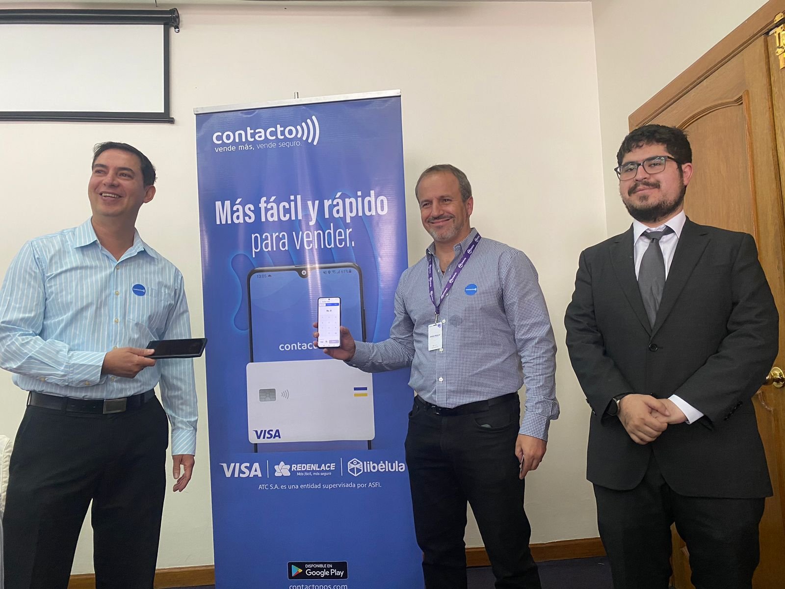 Contacto POS, la primera app de cobros a tarjetas desde el celular