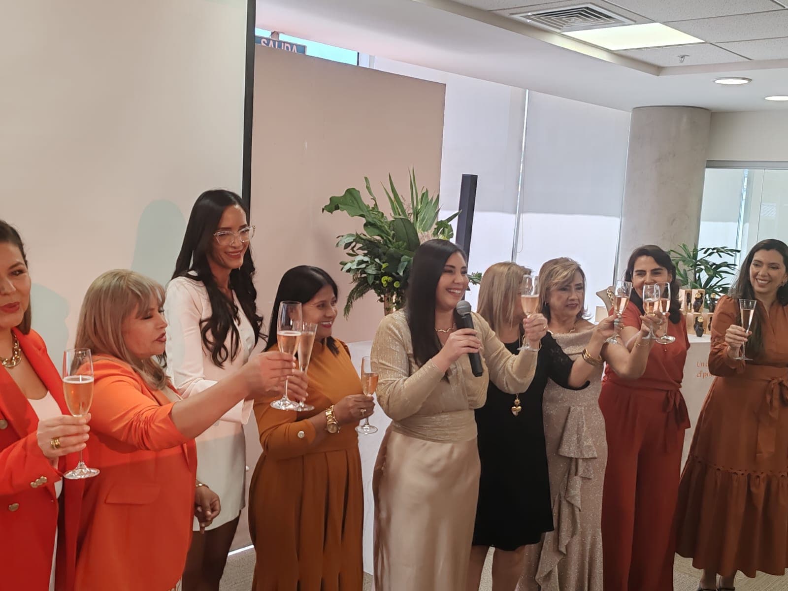 YANBAL, un año más celebrando el poder de las mujeres