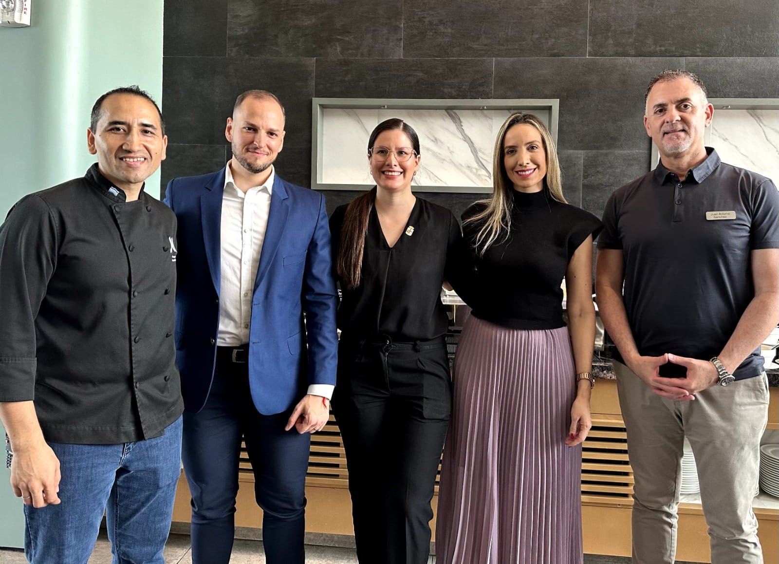 Hotel Marriott Celebra la Amistad y la Primavera con un Desayuno Exclusivo para Líderes de Opinión