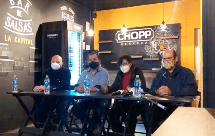 Gastronómicos rechazan reducción de horarios de atención