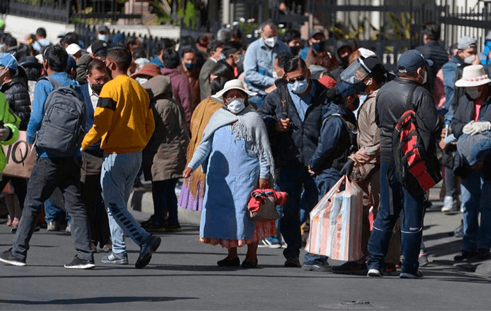 A SEIS MESES DEL COVID-19